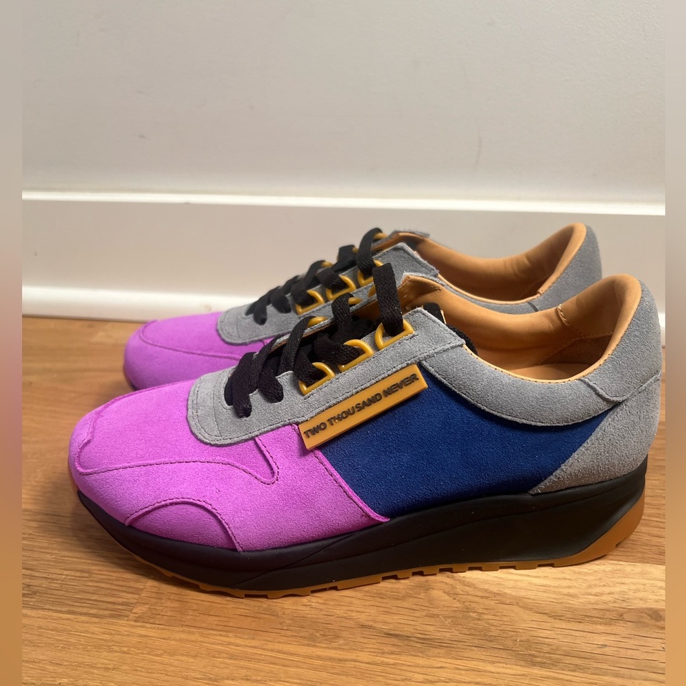 Women’s  Two Thousand Never size 5 sneakers New in Box